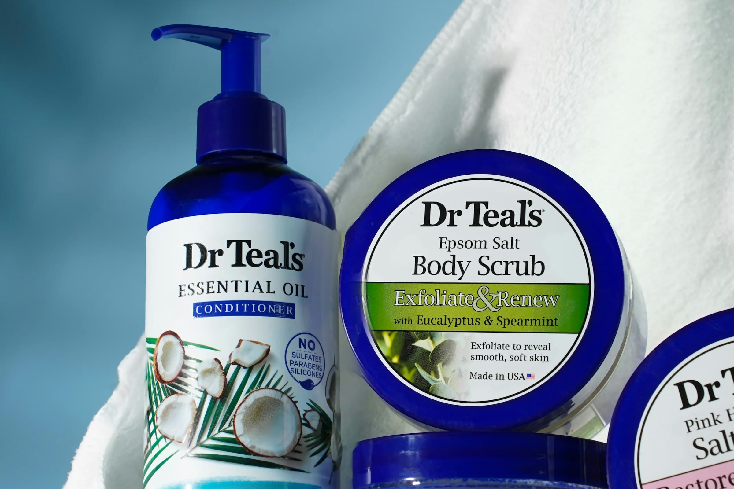 Coconut & Coffee Body Scrub - Salt & Stone AU